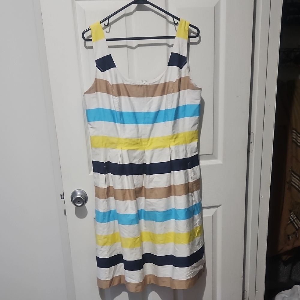 Nine West White and Navy Colorful Dress Size 14
